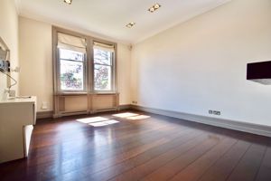 Photo 4- click for photo gallery